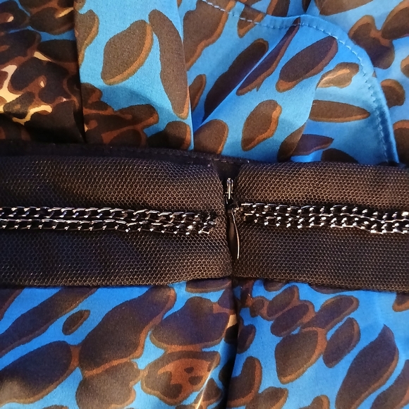 Mini skirt - Picture 3 of 3